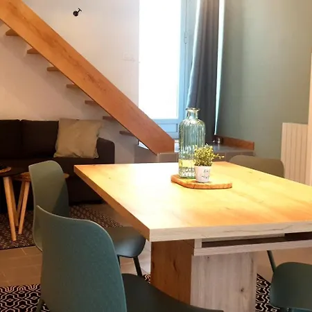 La Maison Emilie Dom wakacyjny Villeneuve-dʼAveyron