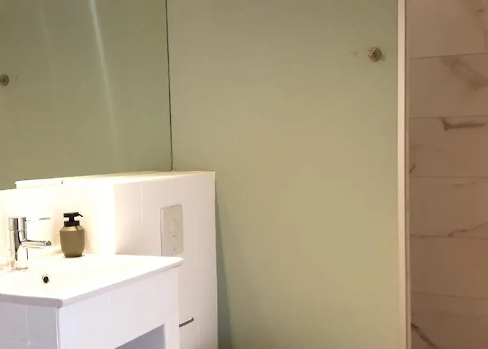 La Maison Emilie Villeneuve-dʼAveyron